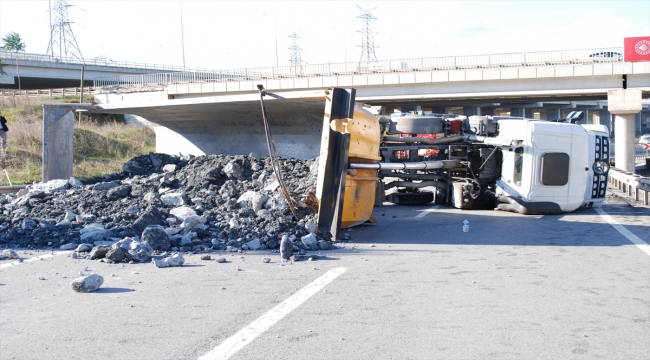 Sancaktepe'de meydana gelen trafik kazasında 1 kişi yaralandı